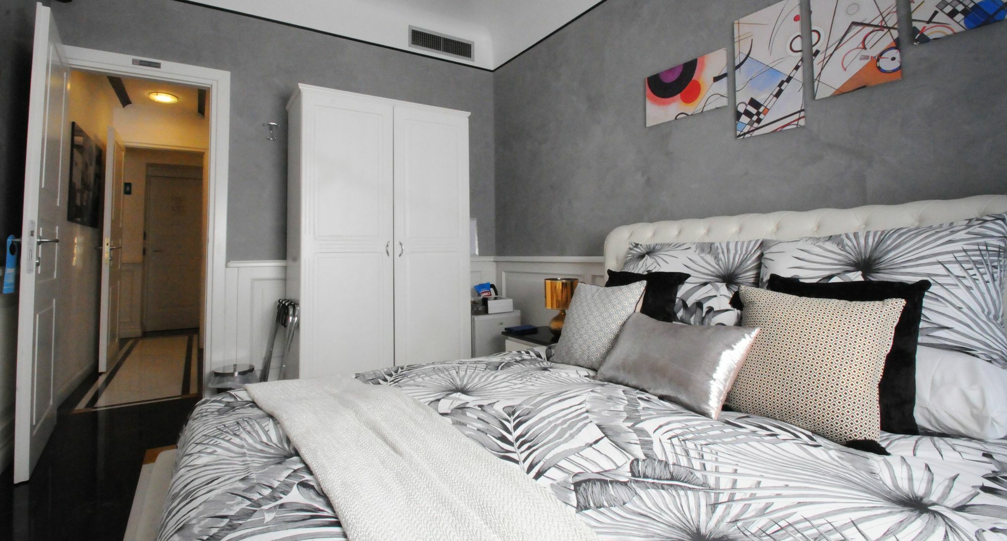 Suite Spagna 29 Рим Екстер'єр фото